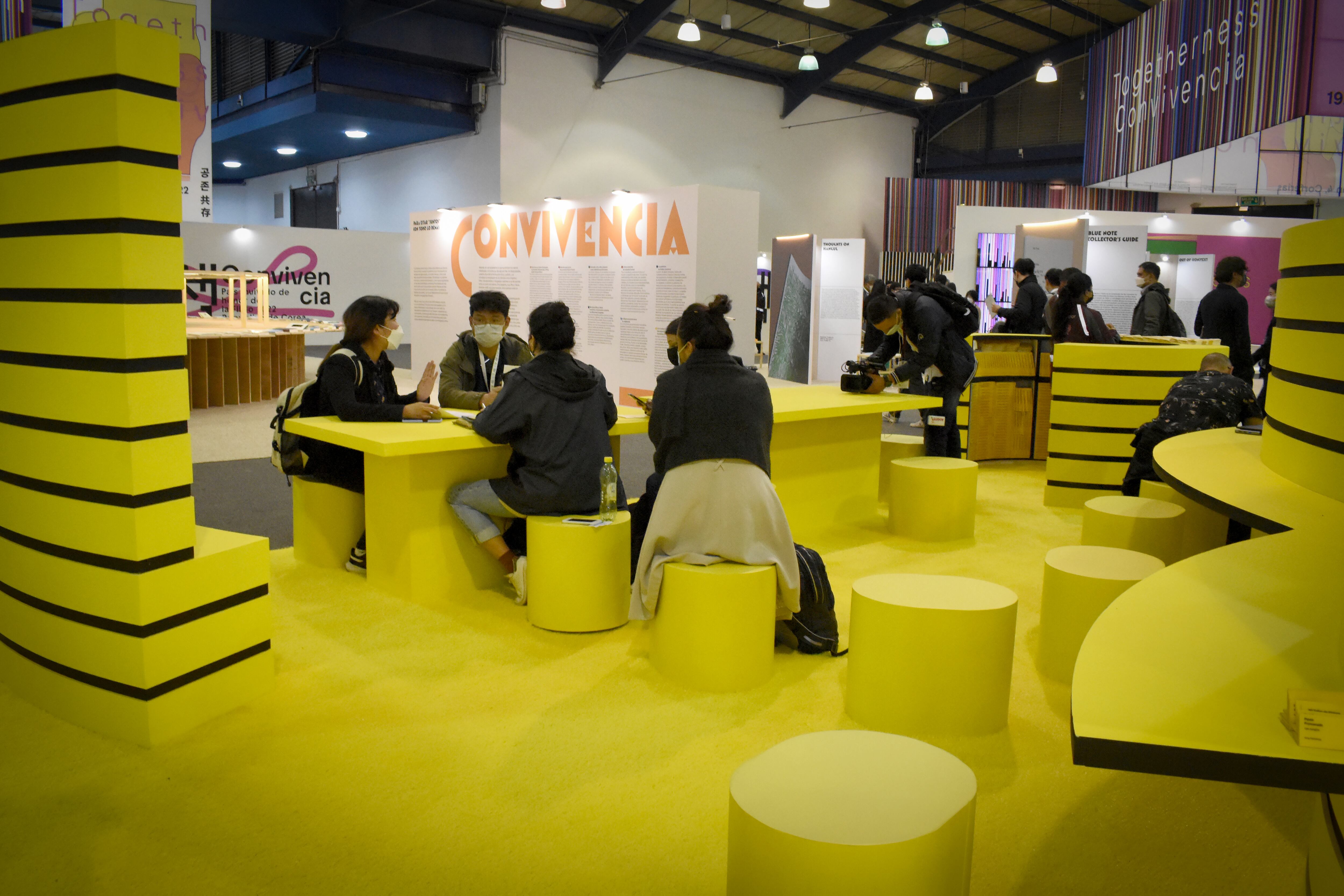 Feria del Libro 2022 Pabellón Corea FILBO