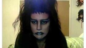 La banda chilena Kudai, una de las más populares entre los jóvenes latinoamericanos durante la primera década del 2000, anunció en sus redes sociales que lanzó una nueva versión de Sin Despertar, una de sus canciones más recordadas.