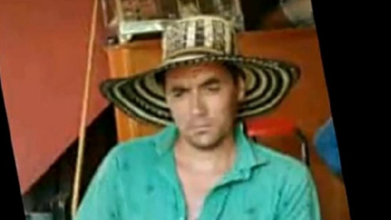 Según versiones, varios hombres armados llegaron hasta su vivienda y lo balearon en varias ocasiones.
