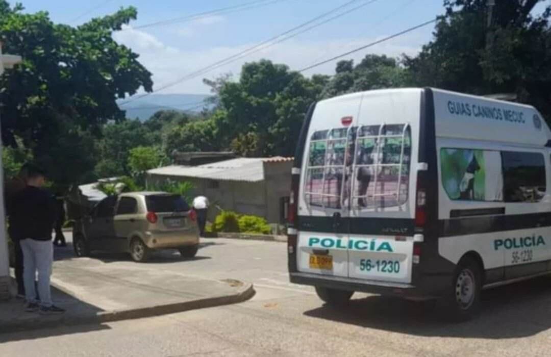 Las autoridades investigan los hechos.