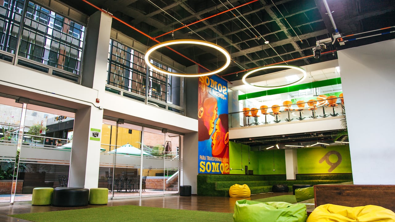 La Fundación Universitaria del Área Andina busca humanizar todos los procesos digitales y tecnológicos de tal manera que el protagonista sea el ser humano, porque nos estamos deshumanizando.