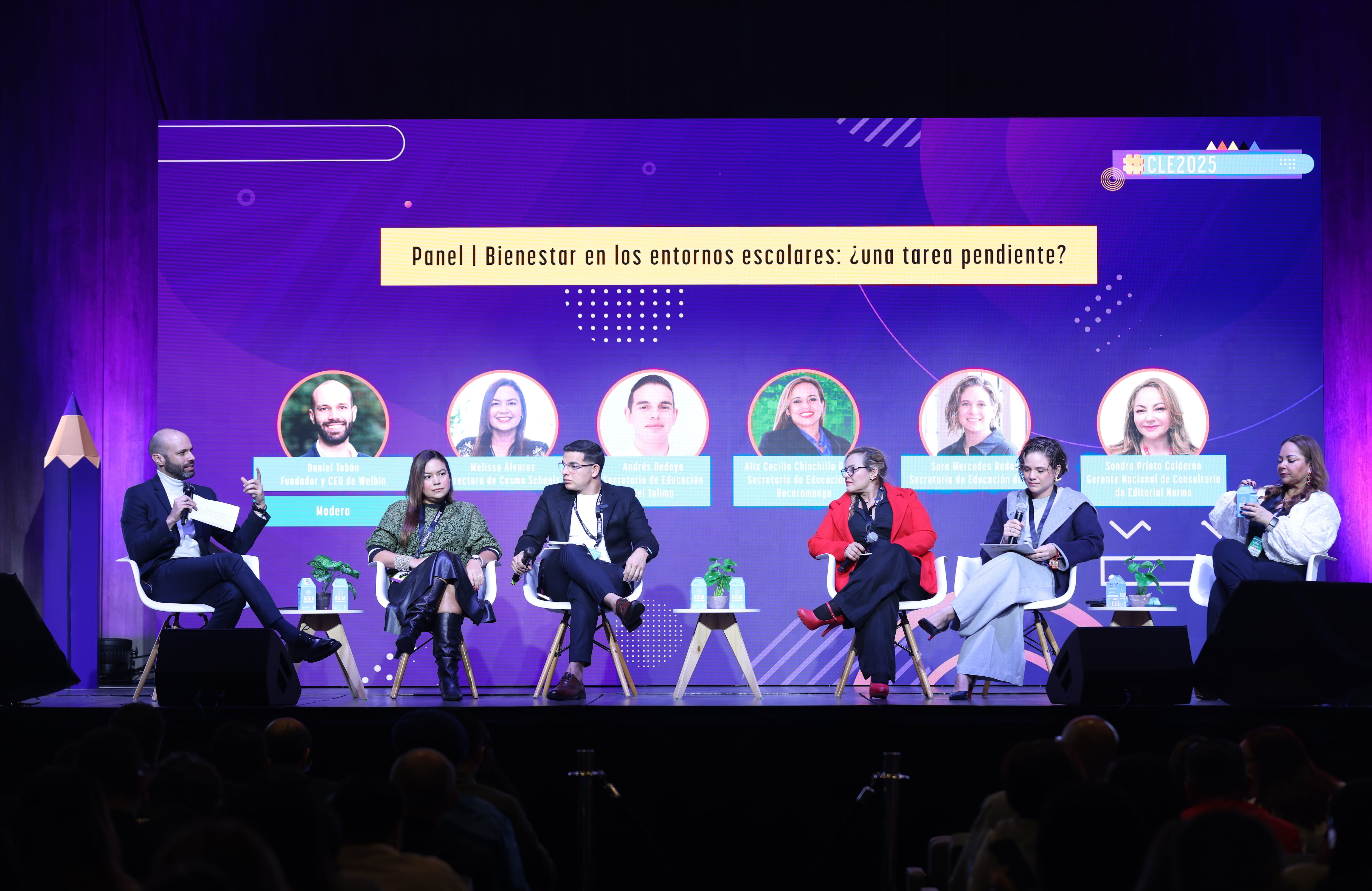 Foro Semana
Cumbre Líderes por la Educación (CLE) 24 y 25 de septiembre de 2025

Bienestar en los entornos escolares: ¿una tarea pendiente?

Melissa Álvarez
Directora de Cosmo Schools
Andrés Bedoya
Secretario de Educación del Tolima
Alix Cecilia Chinchilla Rueda
Secretaria de Educación de Bucaramanga
Sara Mercedes Rodas
Secretaria de Educación de Cali
Sandra Prieto Calderón
Gerente Nacional de Consultoría de Editorial Norma


Modera:
Daniel Tobón Fundador y CEO de Welbin