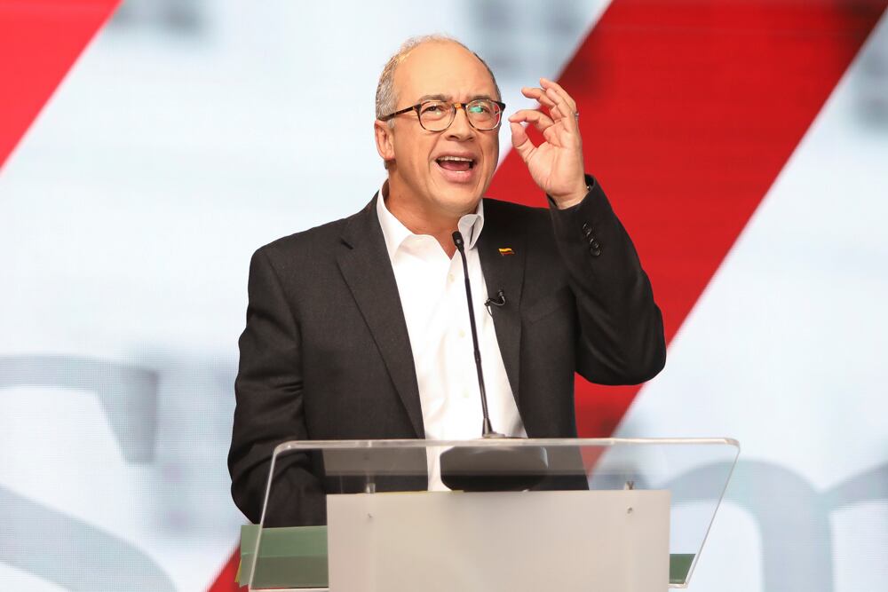 Juan Carlos Echeverry Garzón
Candidatos Presidenciales Independientes 2022
El Debate Semana