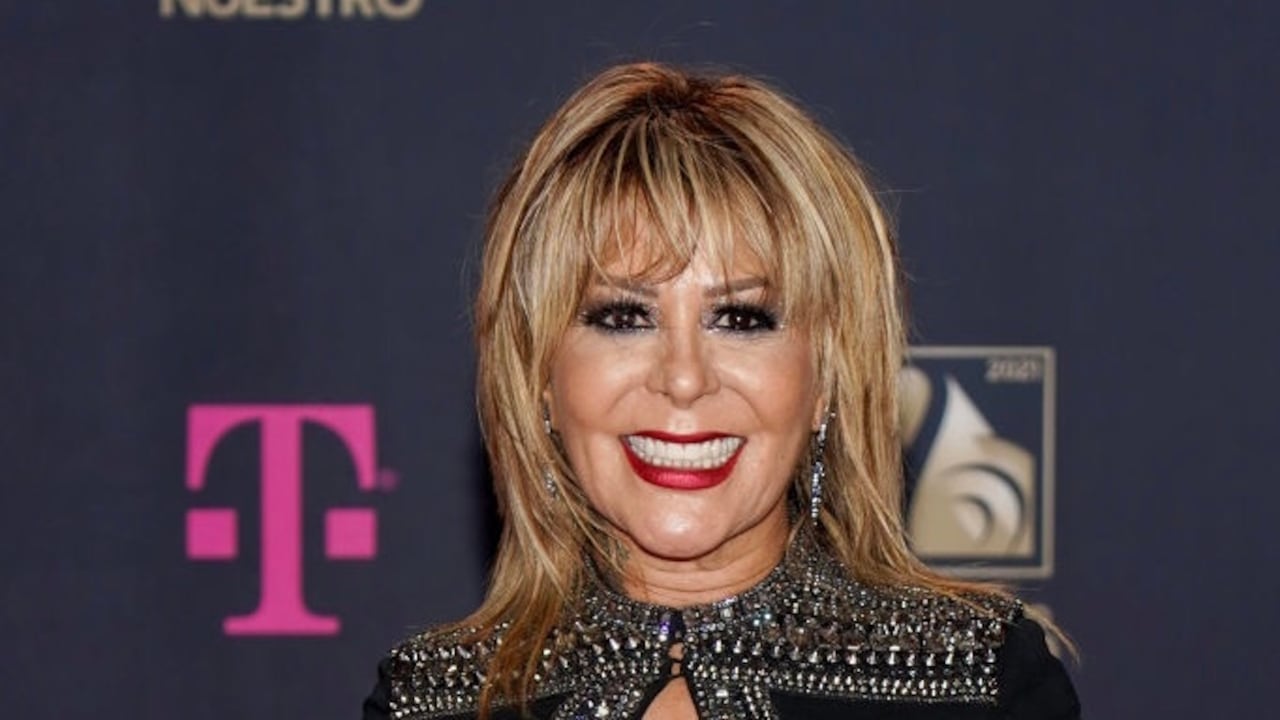 La cantante Alejandra Guzmán due diagnosticada con coronavirus