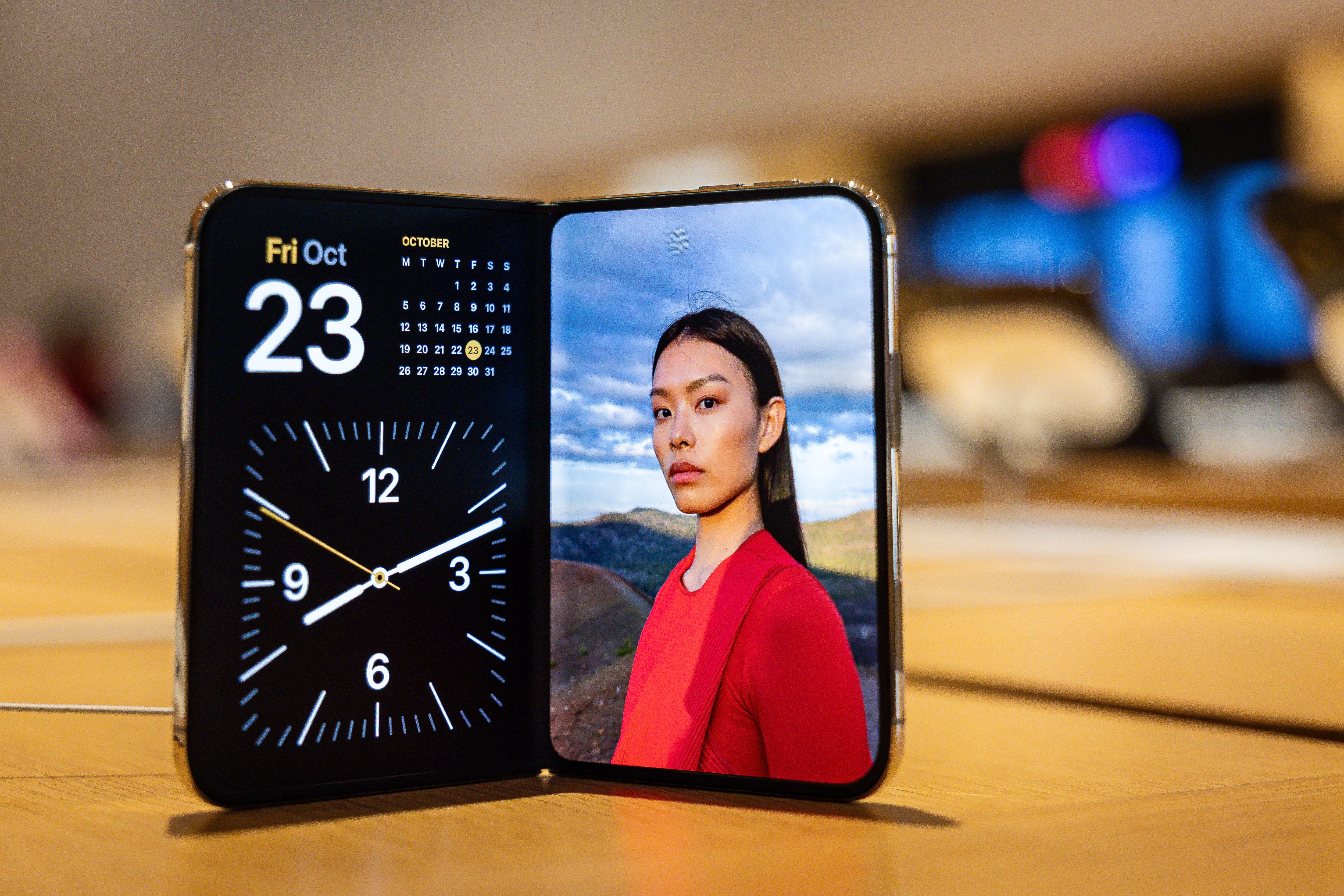 Imagen de referencia del iPhone Duo.