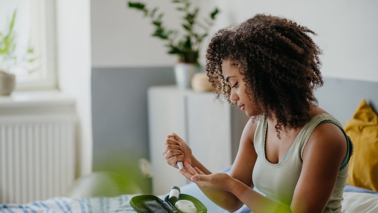 Hay plantas que tienen propiedades para ayudar a regular el azúcar en la sangre.