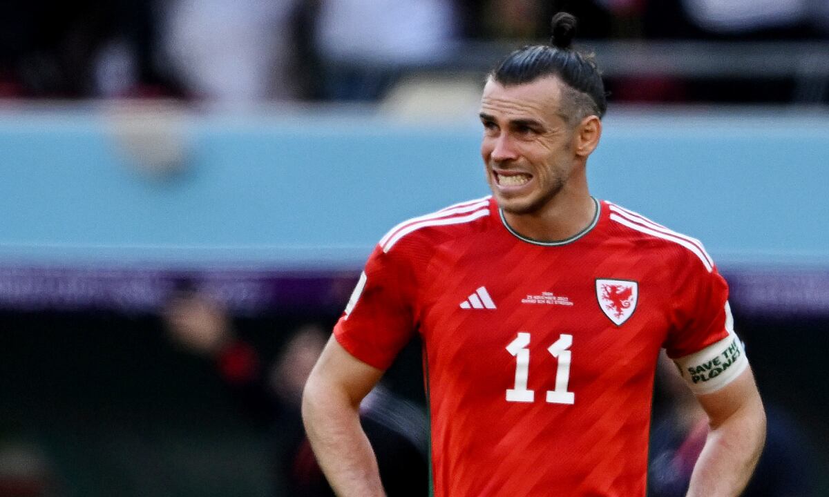 Soccer Football - FIFA World Cup Qatar 2022 - Group B - Wales v Iran - Ahmad Bin Ali Stadium, Al Rayyan, Qatar - November 25, 2022 Wales' Gareth Bale reacts after the match REUTERS/Dylan Martinez