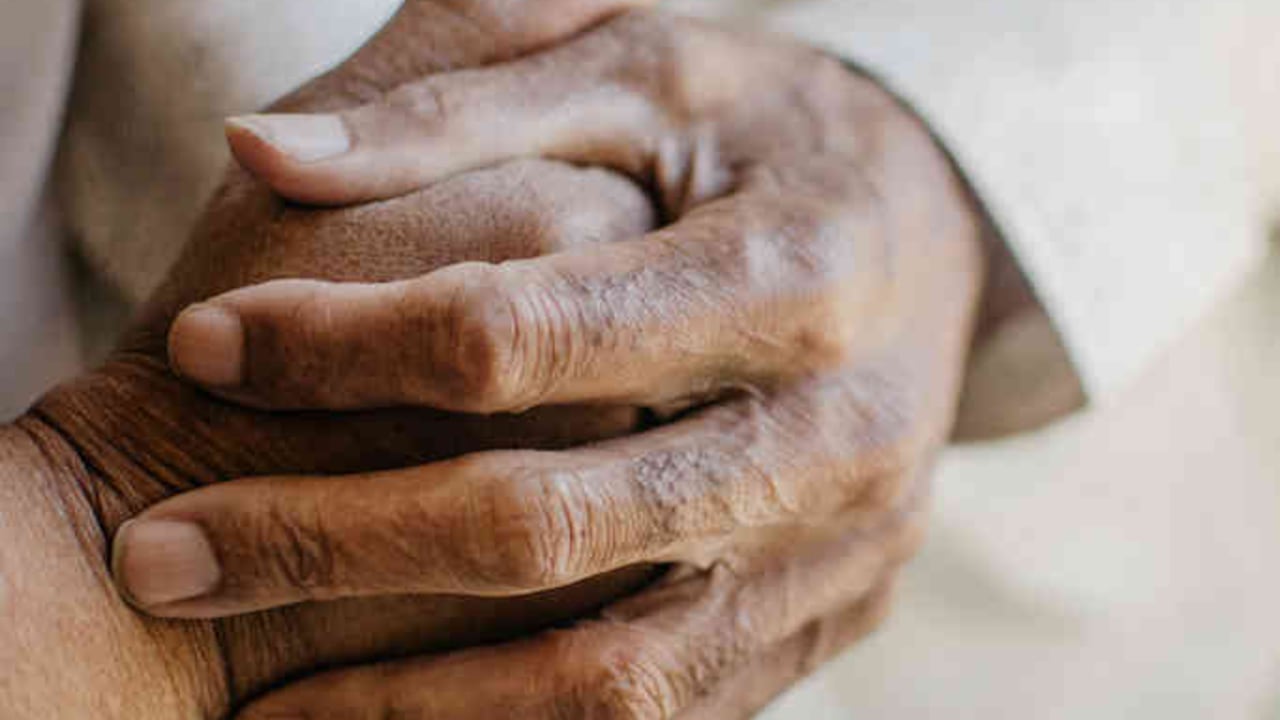 Parejas pueden unir semanas y tener pensión familiar