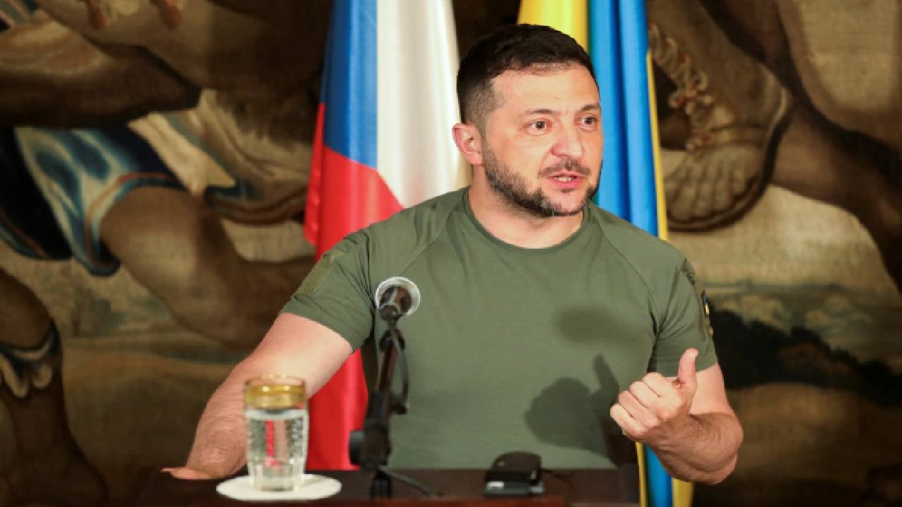 Volodímir Zelenski manifestó su descontento porque la OTAN no presentó un cronograma para su ingreso a la alianza.