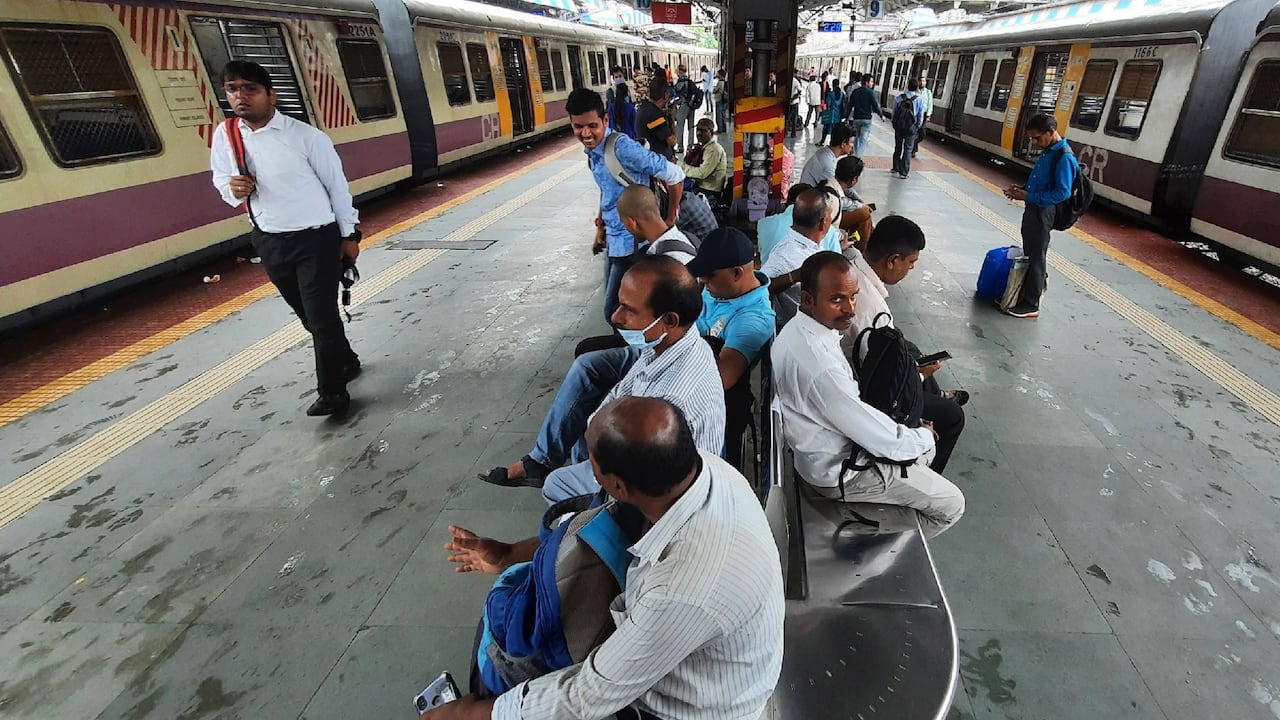 EstaciónEstación de tren en la India. de tren en la India.