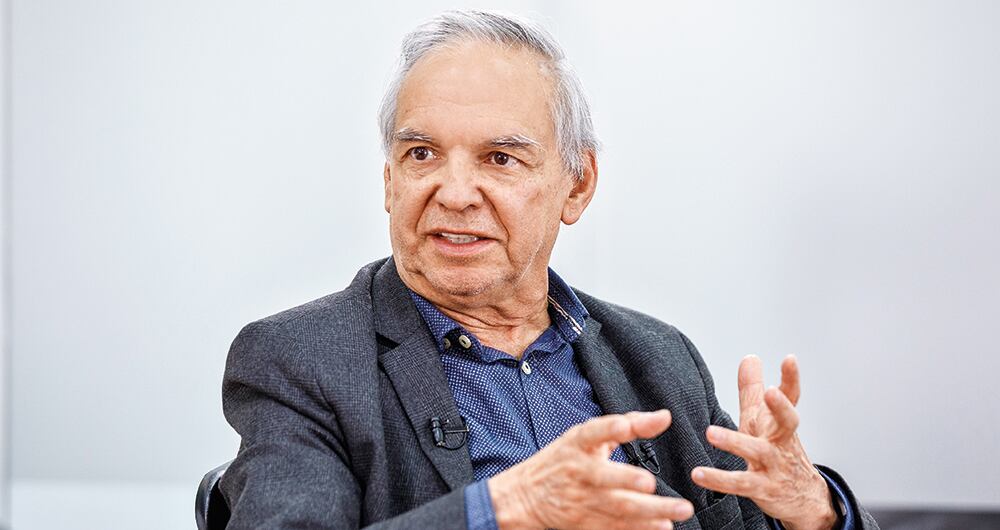 El ministro de Hacienda habla sobre la economía del país.