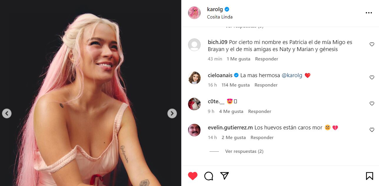 Karol G sorprendió a sus seguidores con fotos en las que se ve muy natural.