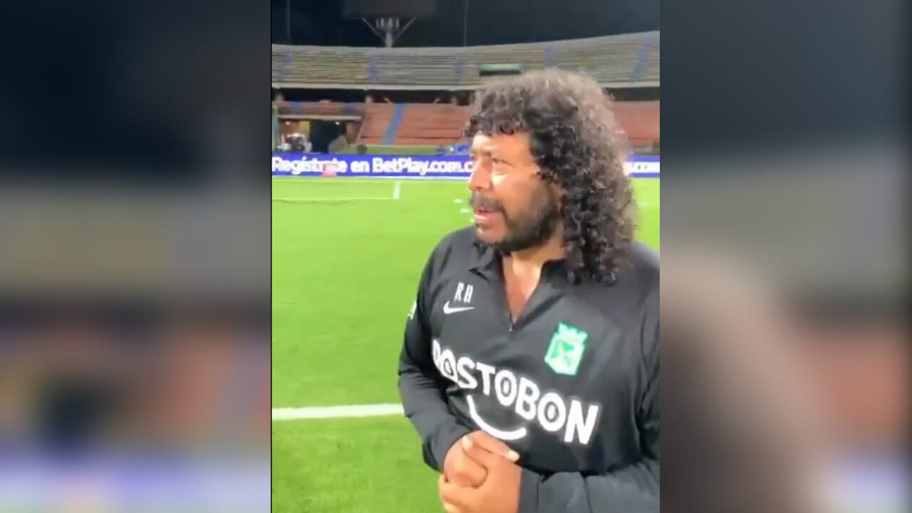 René Higuita, actualmente es preparador de arqueros en Atlético Nacional