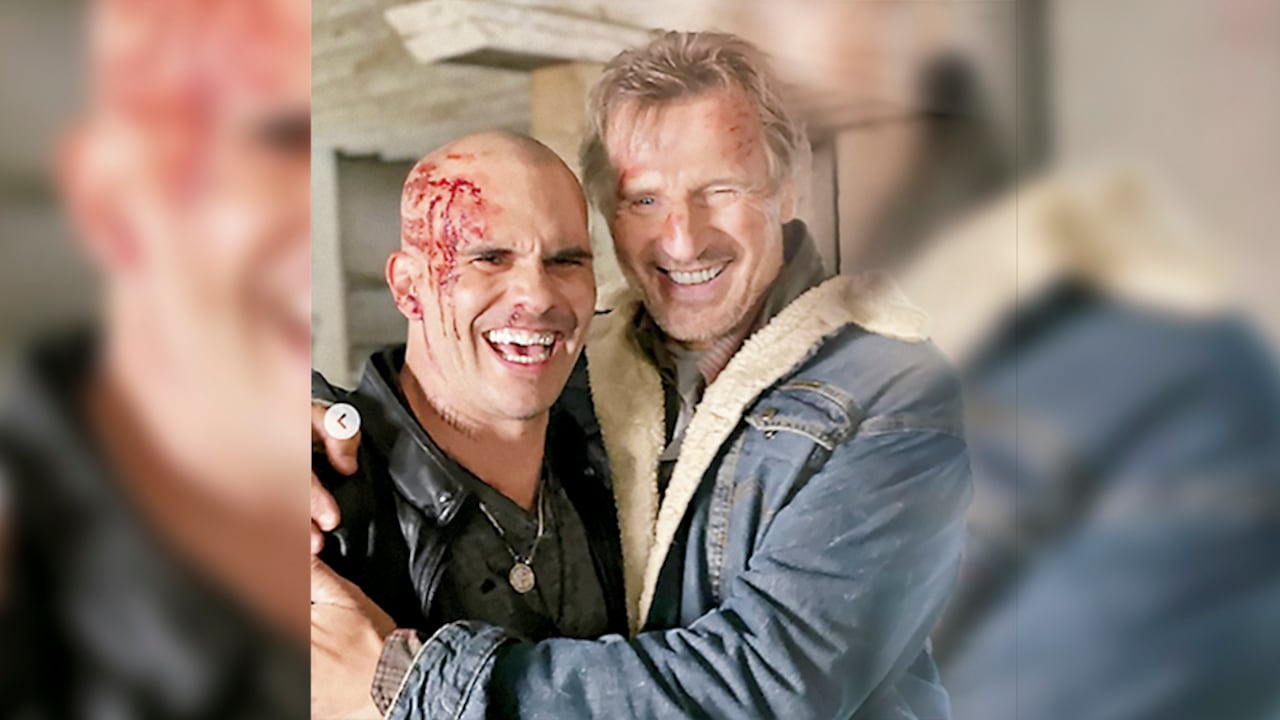 Juan Pablo Raba junto a Liam Neeson