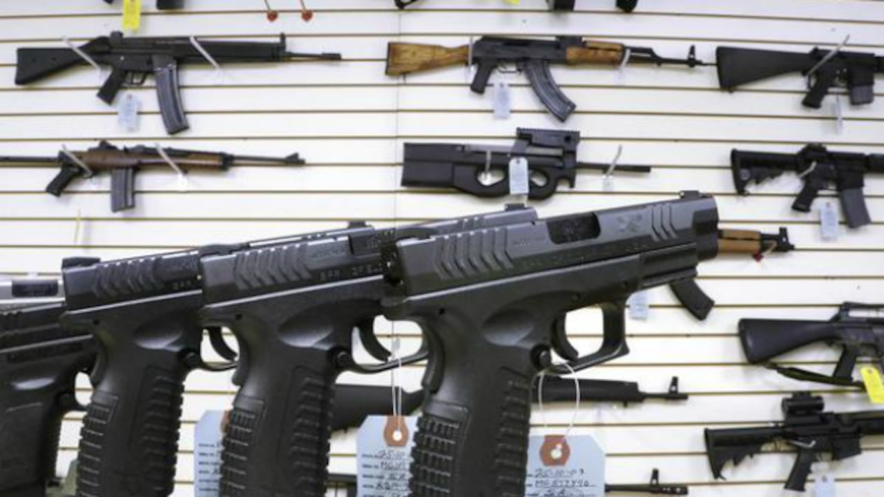 Estados Unidos maneja el 30 % del mercado internacional de armas convencionales.