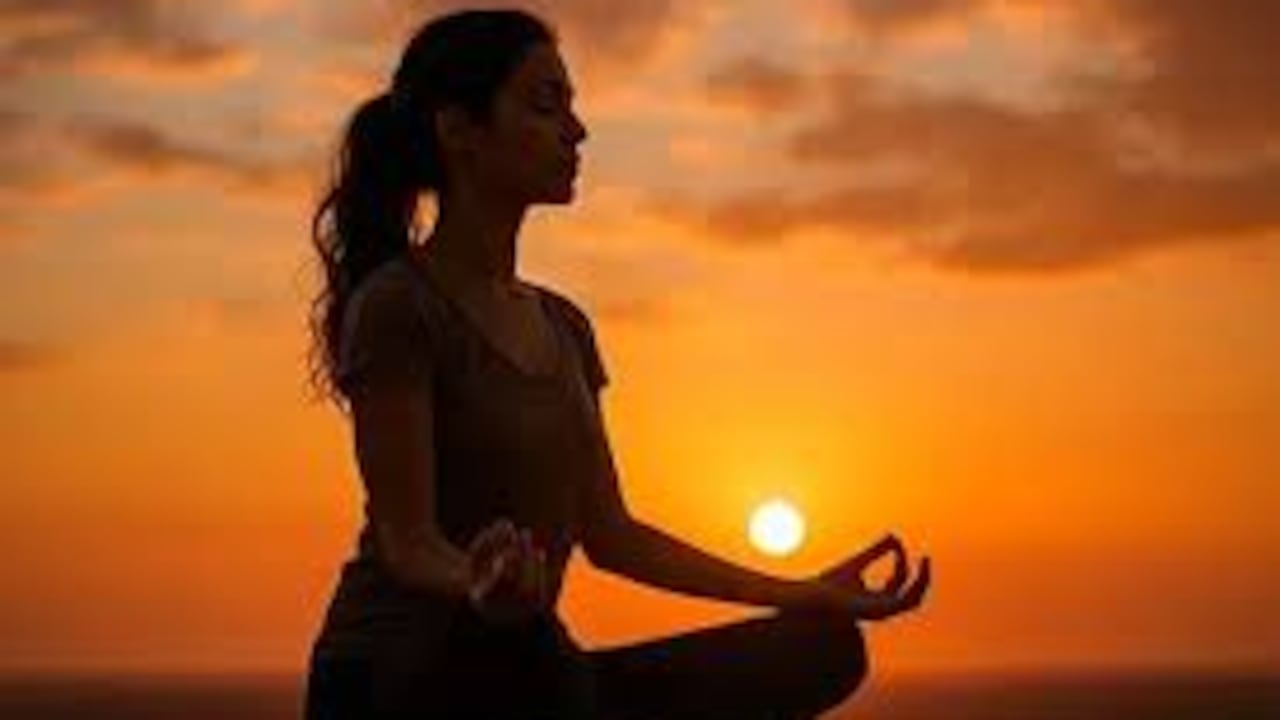 Lama Rinchen analiza la paradoja de la insatisfacción en la sociedad moderna.
