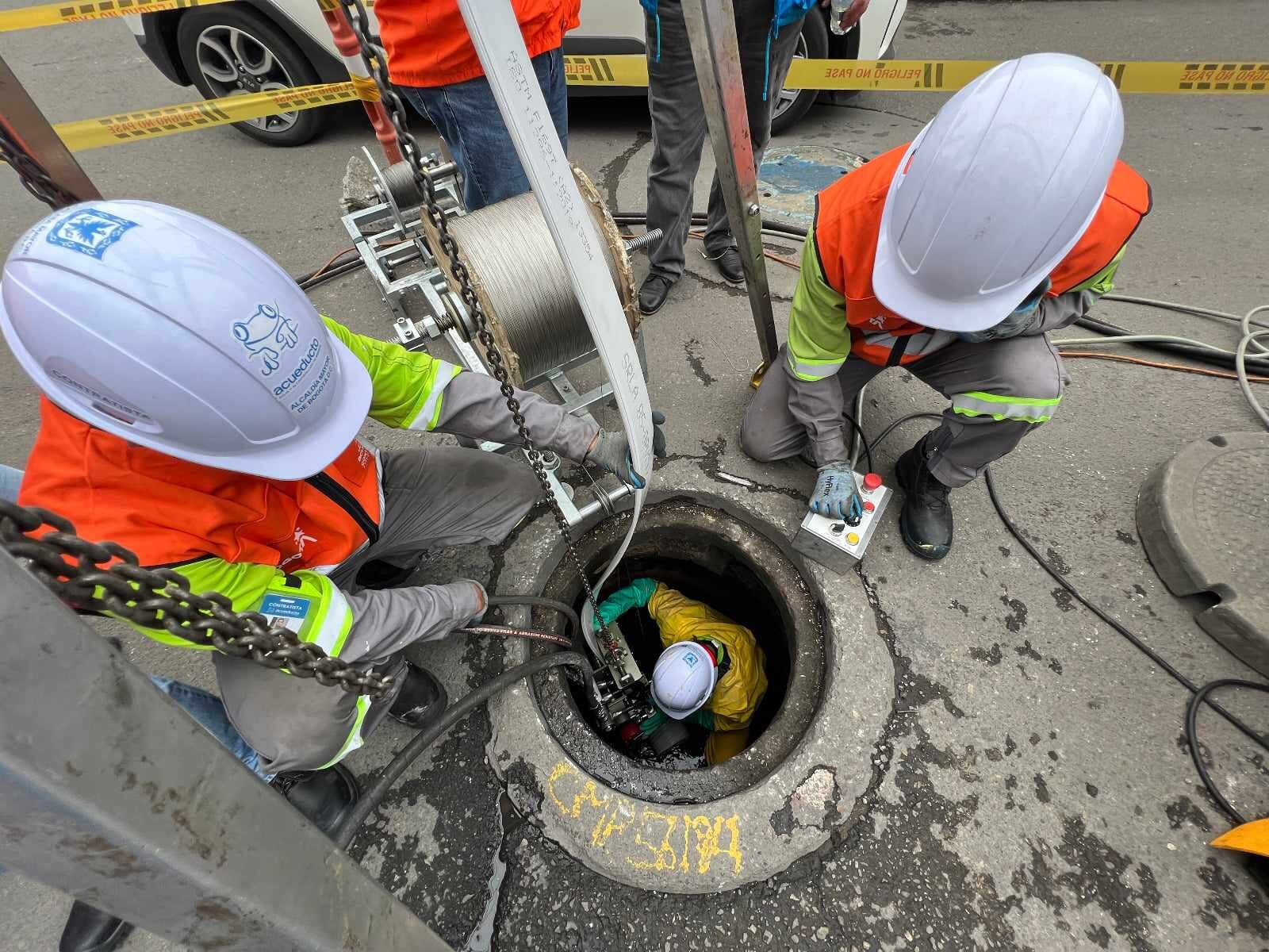 El Acueducto de Bogotá está modernizando las redes de agua y alcantarillado en el occidente de la ciudad.