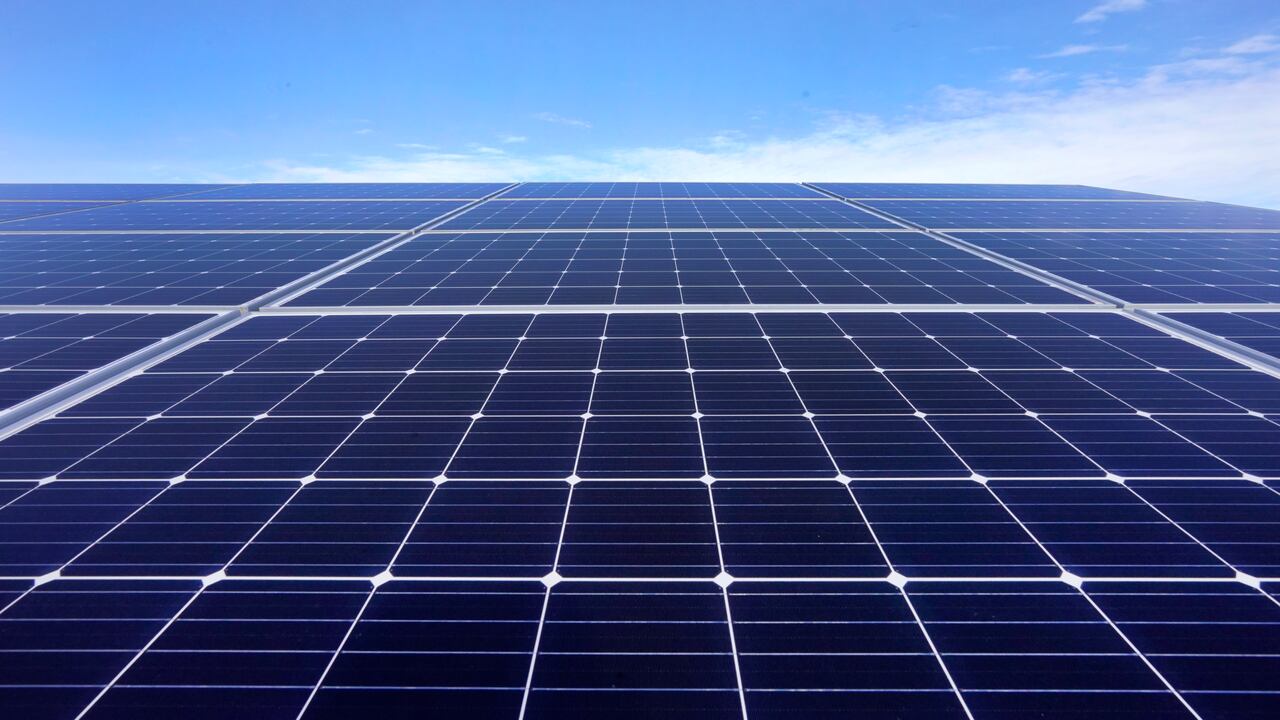 Desde 2023, el 10% de compras de energía eléctrica sólo podrán venir de Fuentes no convencionales de energías renovable