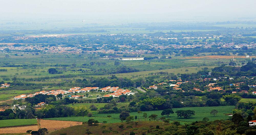 Jamundí está a escasos 20 minutos de Cali. En las faldas de la tercera ciudad más importante de Colombia, se presenta el crecimiento de cultivos más grande del país.