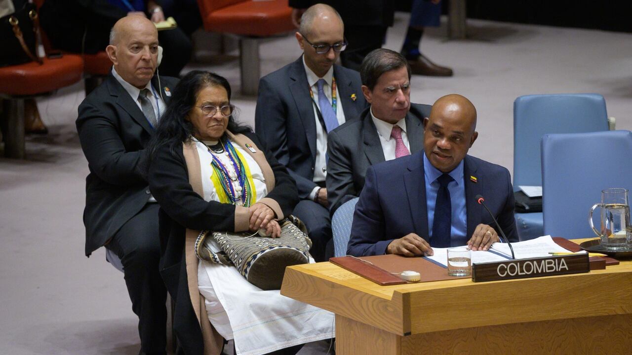 El Ministro de Relaciones Exteriores se dirigió a la prensa desde el espacio de declaraciones en la sede de Naciones Unidas en Nueva York.