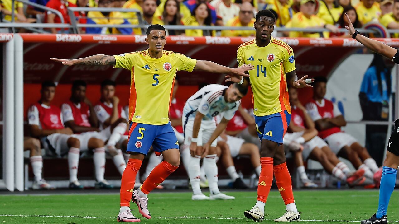 Kevin Castaño y Jhon Jader Durán durante la Copa América 2024
