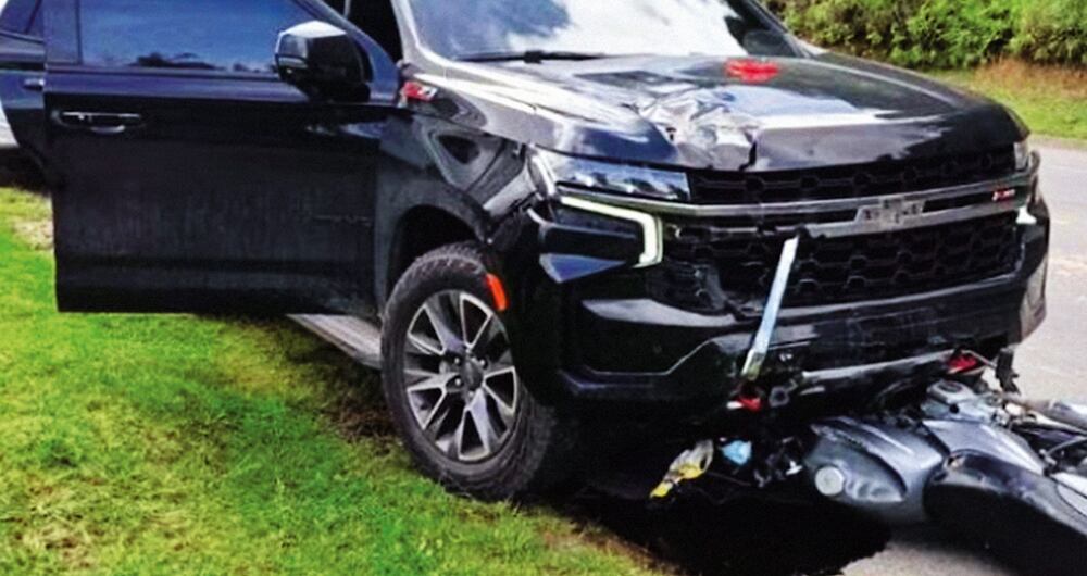 Camioneta de Alfredo Morelos. 