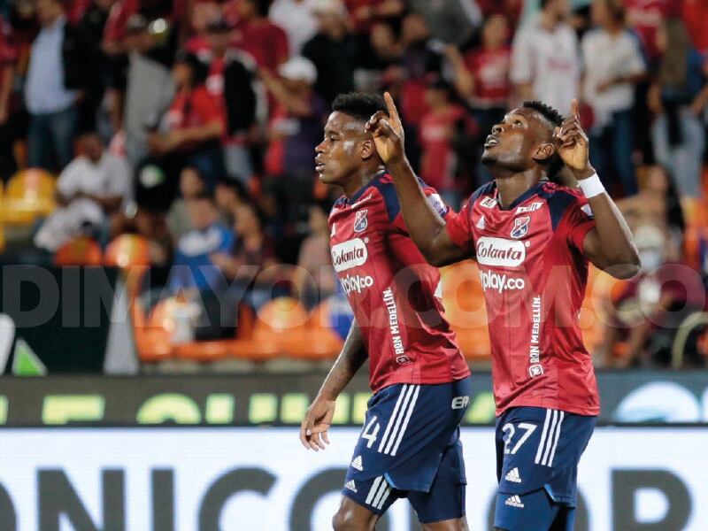 Cambindo anotó dos goles en la victoria del DIM