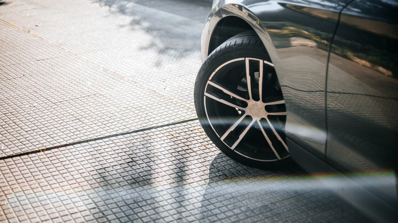 Llantas de carro.