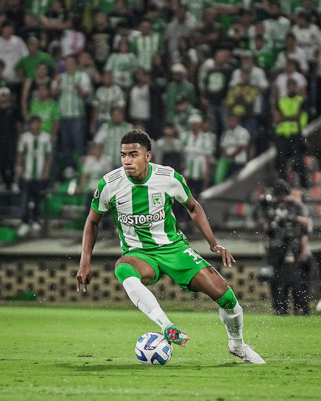 Jhon Solís ganó una Superliga con Nacional.