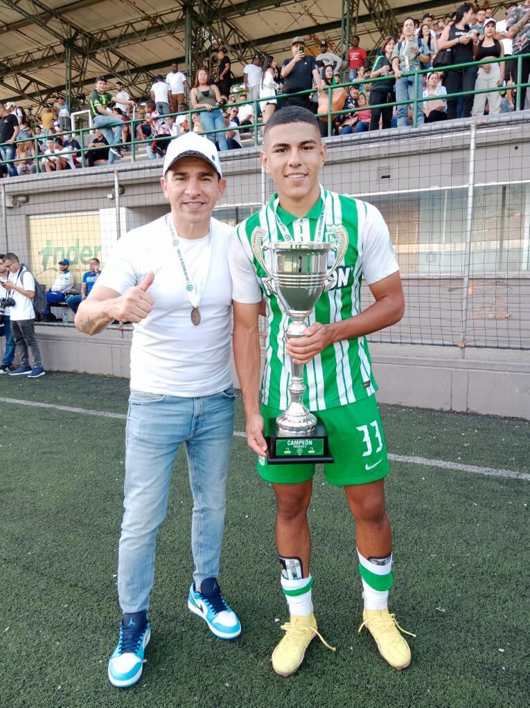 Emilio Aristizábal ha sido campeón juvenil con Atlético Nacional