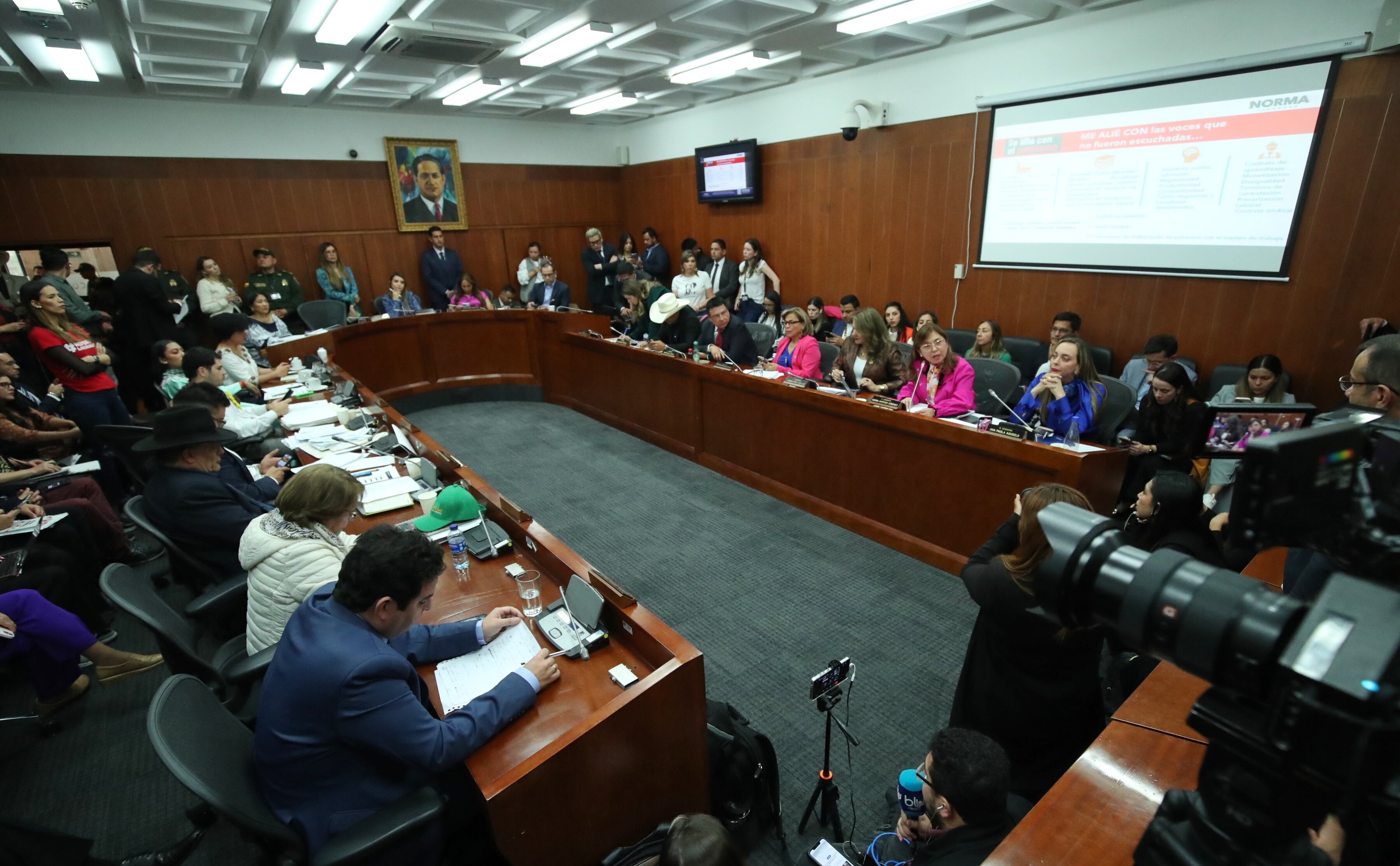 Comisión Séptima, reforma laboral