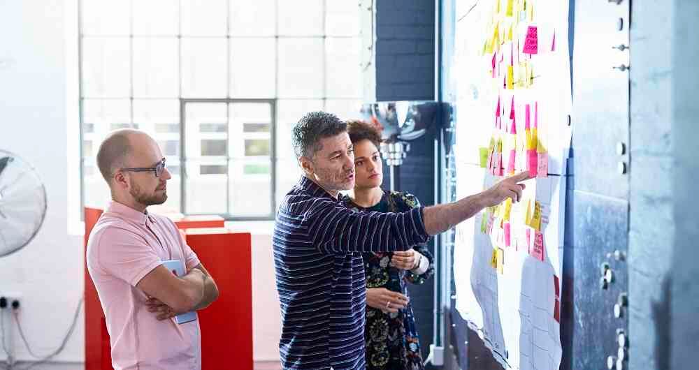 Un trabajo que genera confianza es alguien con integridad, siendo ésta una de las cualidad que más valoran los directivos y jefes del personal que labora al interior de sus organizaciones.