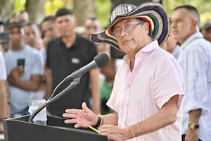 Presidente Petro lanzó programa de Ollas Comunitarias en Magangué y anunció nuevo plan de lucha contra el hambre basado en compra de cosechas.
Fotografía: Cristian Garavito Cruz- Presidencia