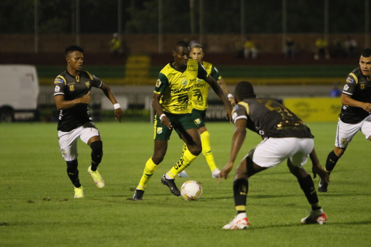 Atlético Huila está en la lucha por entrar a los cuadrangulares.