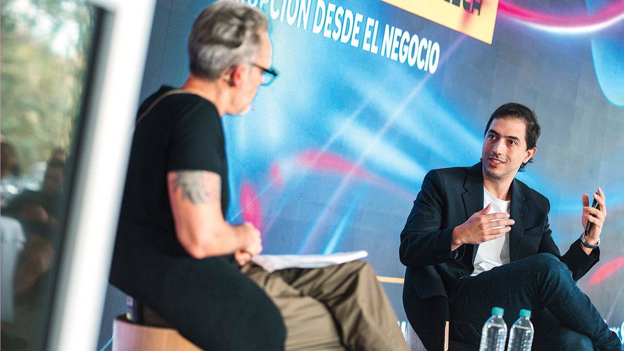 De izquierda a derecha: Juan David Franco, VP de Planning de TBWA Colombia, y Sebastián Montoya, Media & Growth de Grupo Nutresa. 