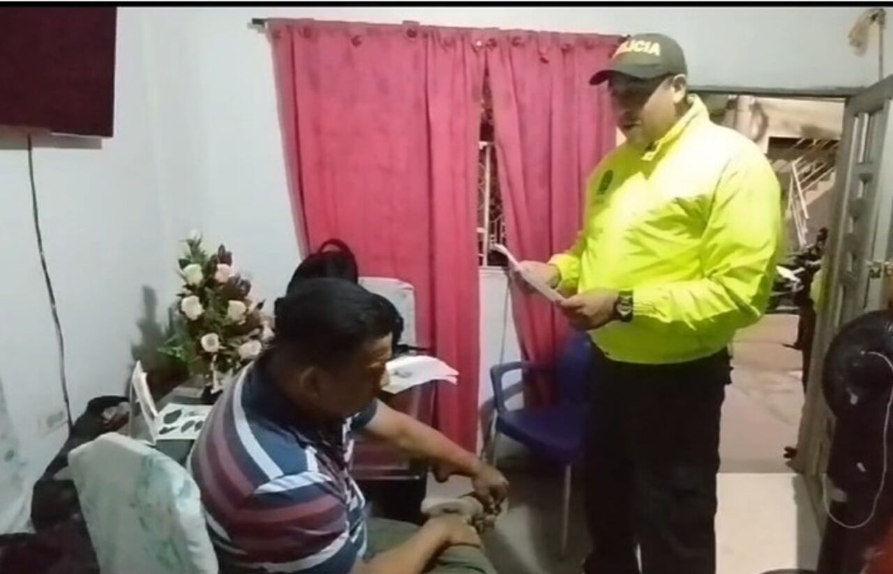 Uno de los presuntos integrantes de la banda de Los Apóstoles.