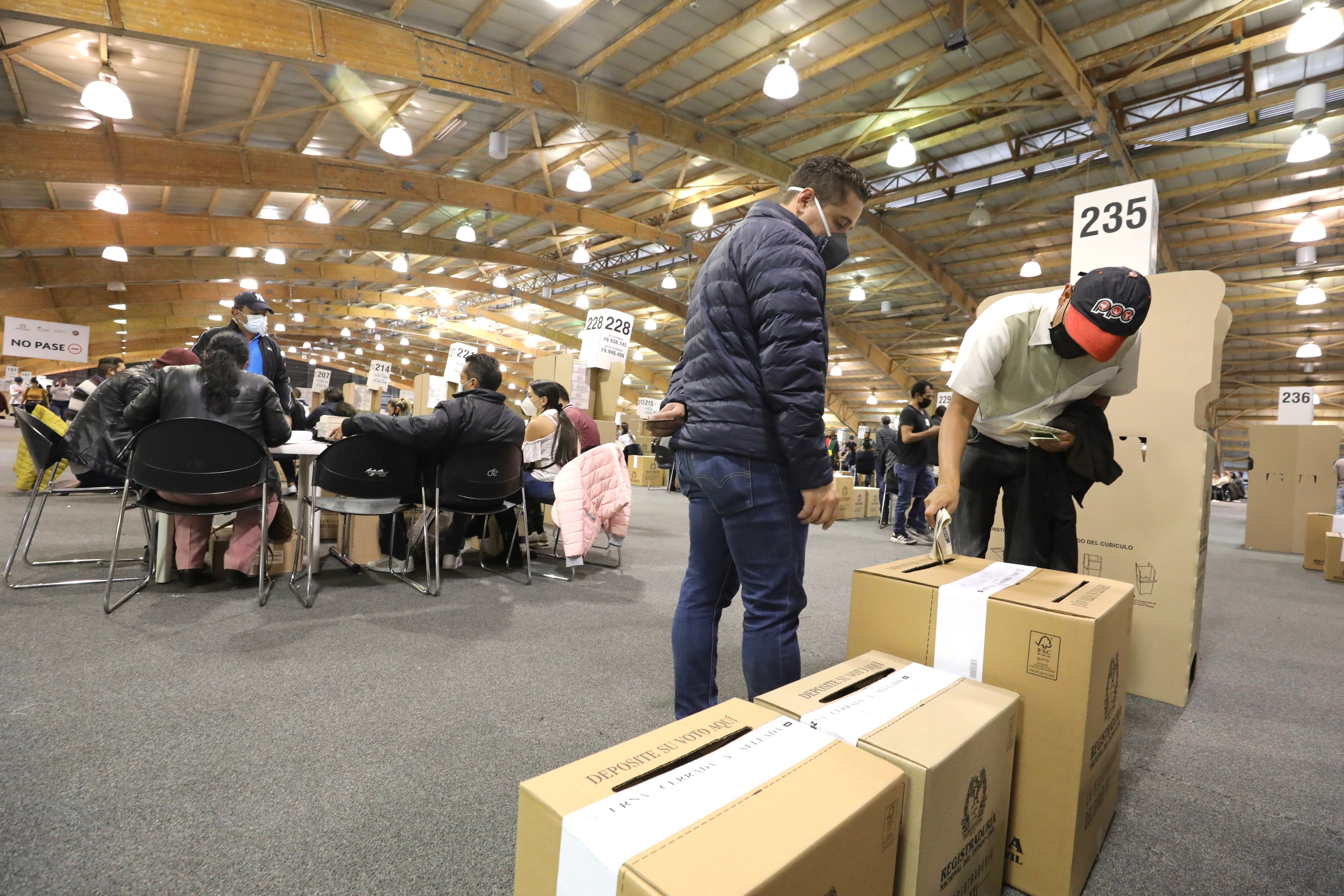 Votaciones ,elecciones marzo 13 2022
Bogota Corferias