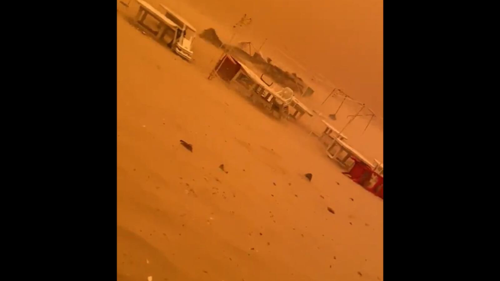 La tormenta causó temor en los turistas.