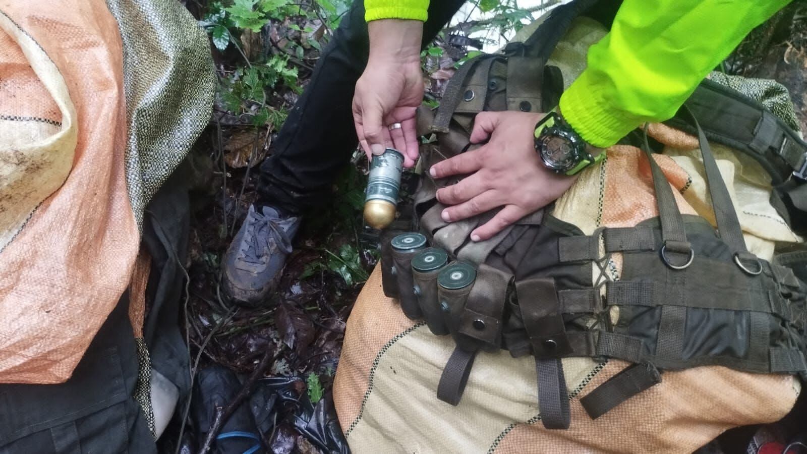 La Policía decomisó importante material de guerra que iba destinado a las disidencias de las Farc.