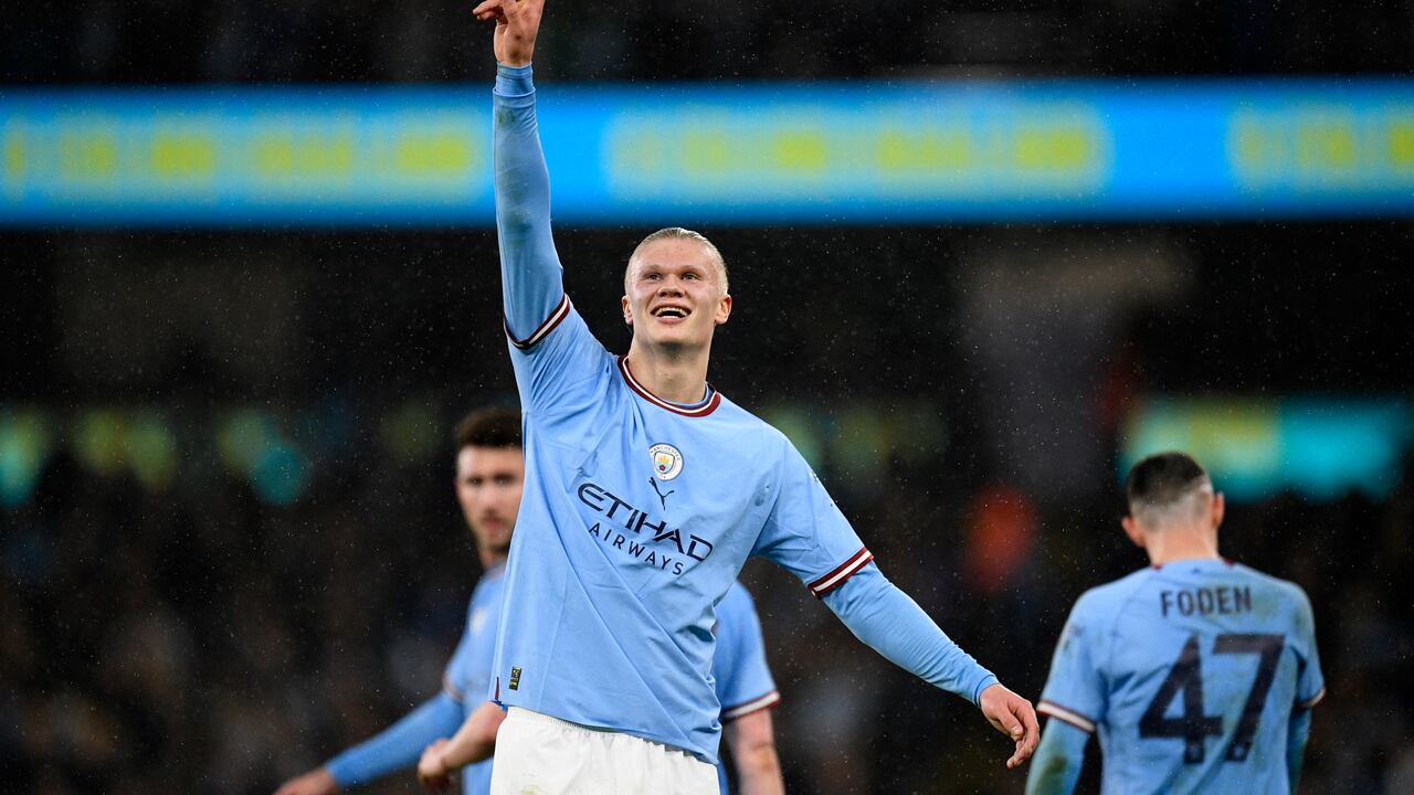 El noruego sigue con su poderío goleador intacto en la Premier League.