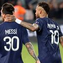 Lionel Messi y Neymar, figuras en el estreno del PSG en Liga One.