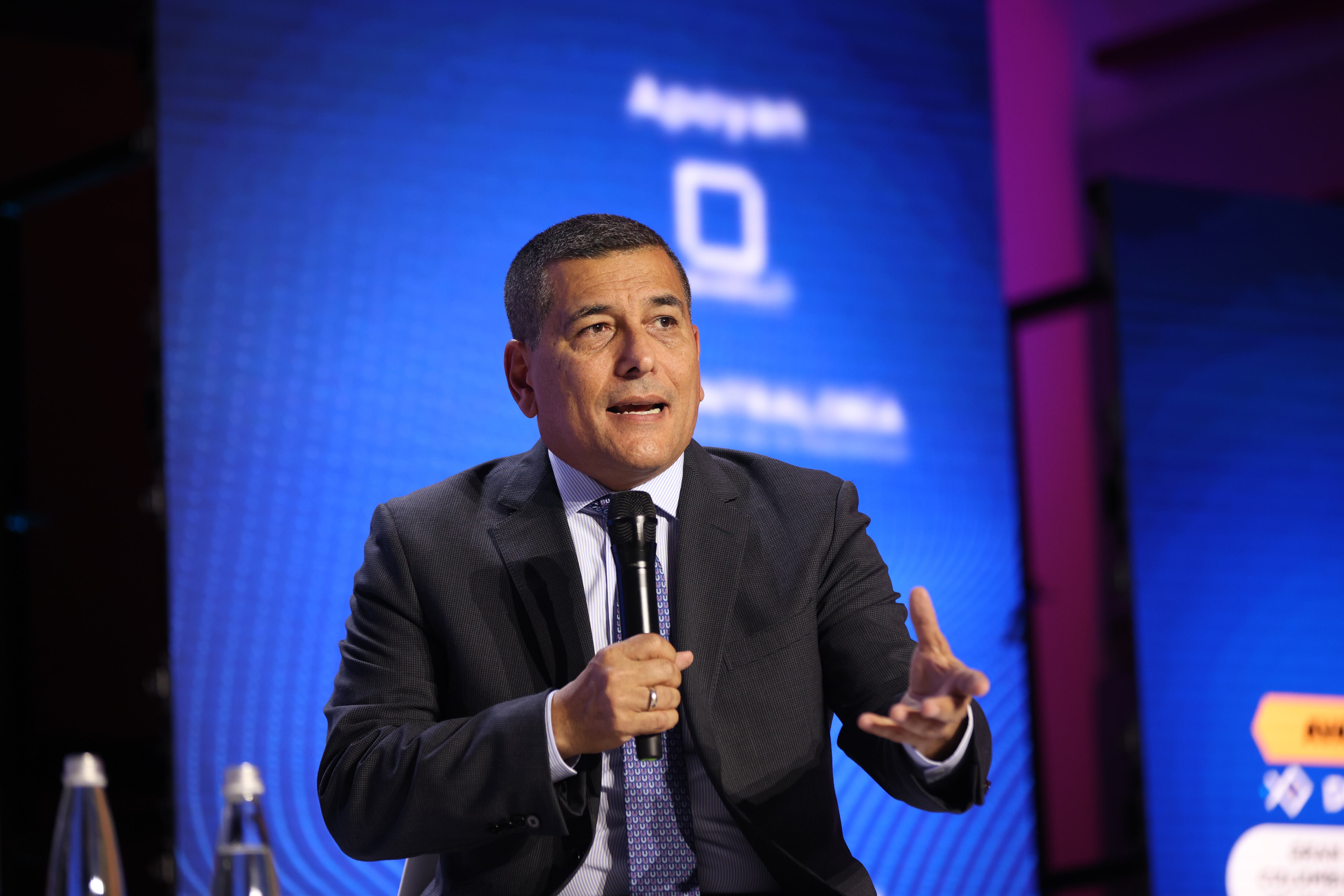 Dumek Turbay, alcalde de Cartagena, durante su intervención en el Gran Foro Colombia 2026.