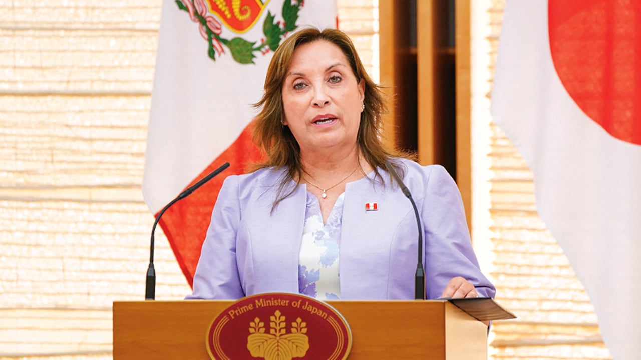 Dina Boluarte, presidenta del Perú.