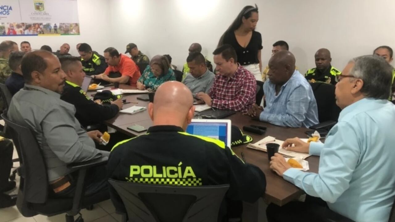 Autoridades en Candelaria, Valle, anunciaron medidas urgentes para garantizar la seguridad en el municipio; hay toque de queda para menores.