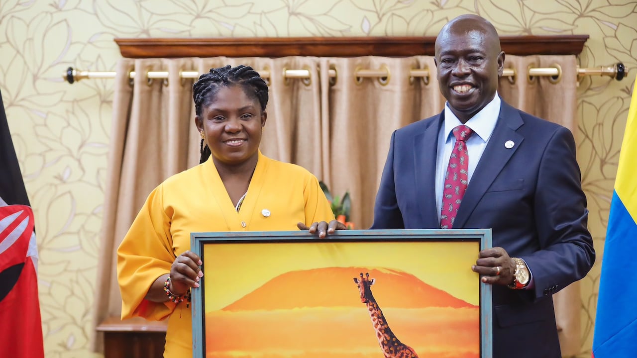 Francia Márquez y el vicepresidente de Kenia, Rigathi Gachagua.