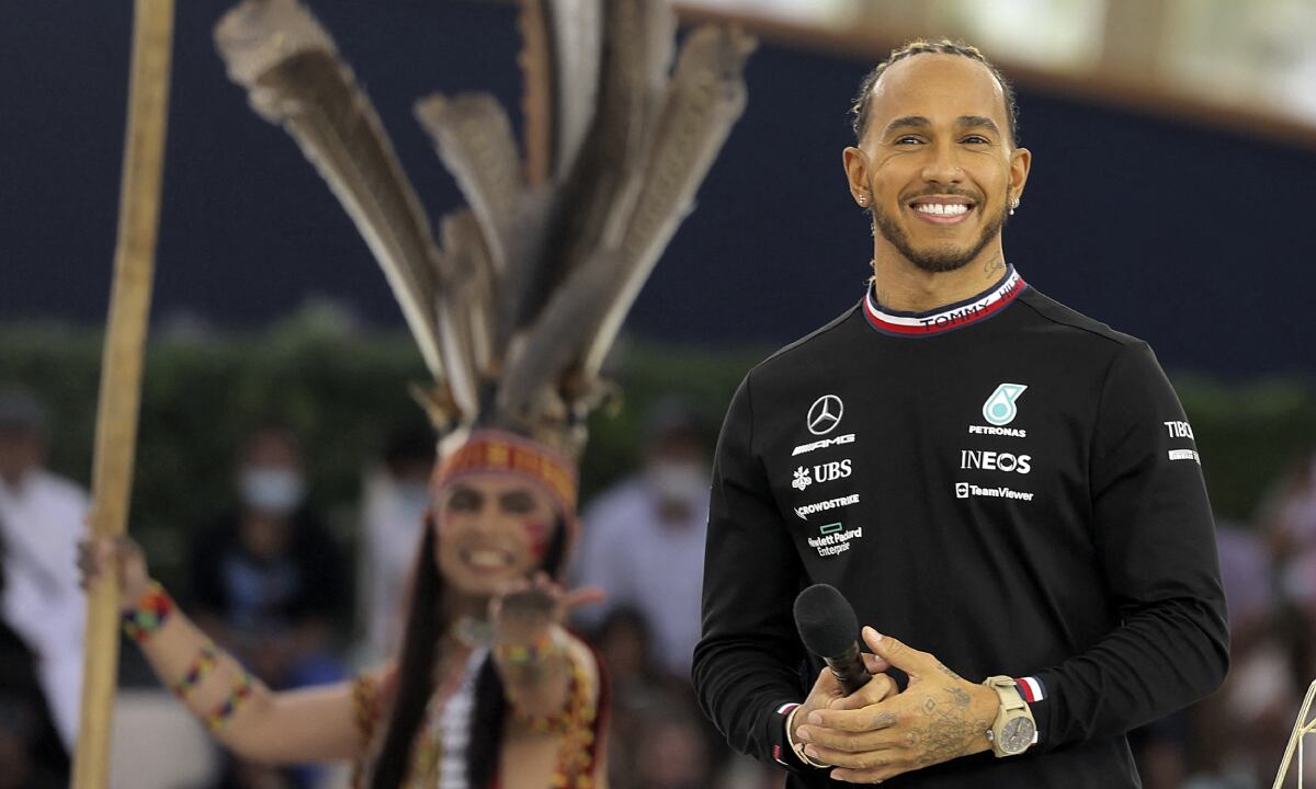 Mercedes' British F1 Driver Lewis Hamilton speaks at Expo Dubai 2020 in the Gulf emirate on March 14, 2022.
AFP/Karim SAHIB