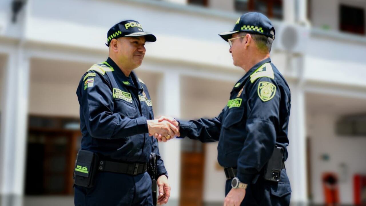 El actual comandante de la institución en el Valle de Aburrá, brigadier general Javier Martín Gámez,. Su cargo lo tomará el brigadier general Carlos Humberto Rojas Pabón.