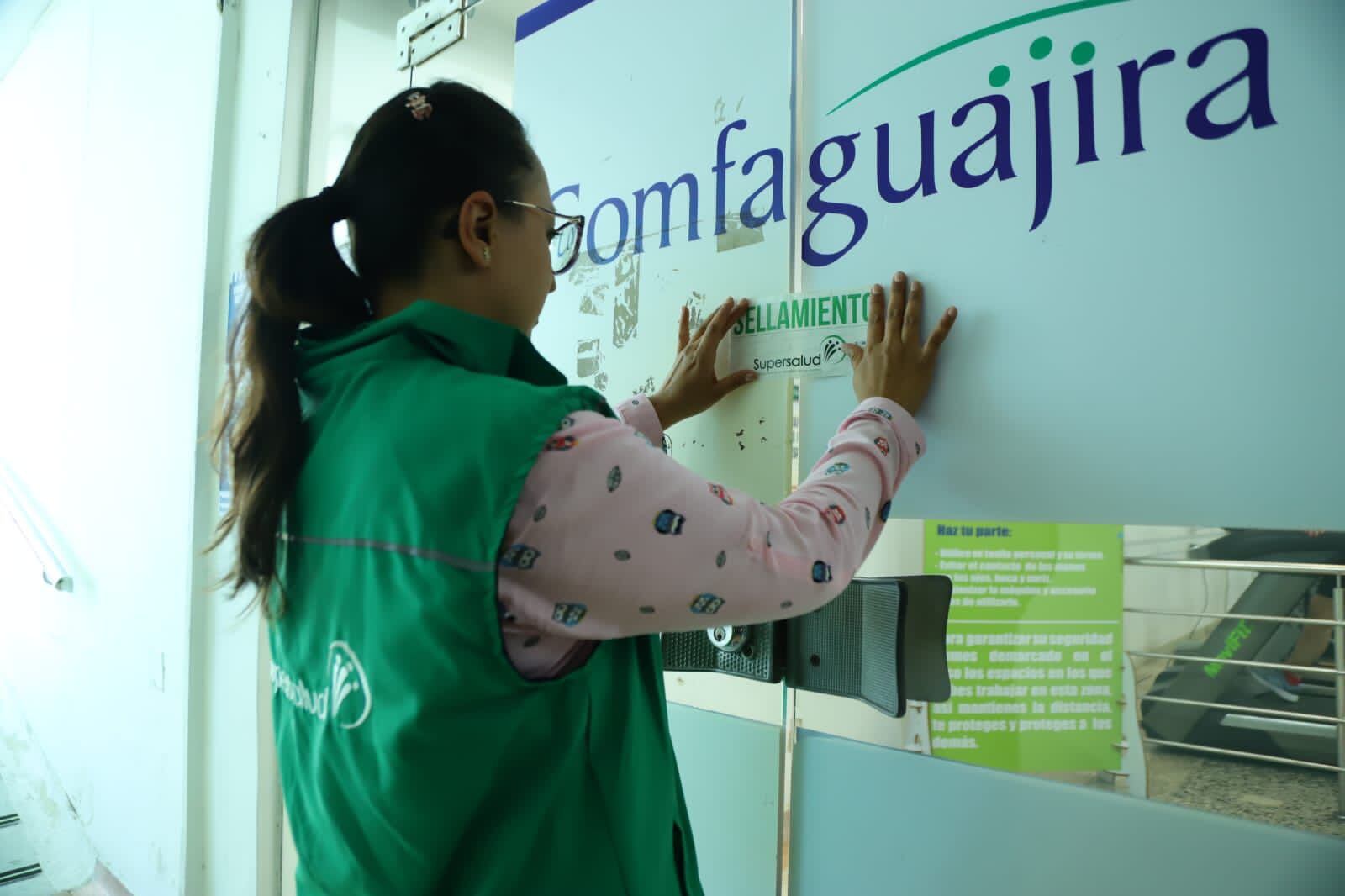 Ordenan liquidar la EPS Comfaguajira.