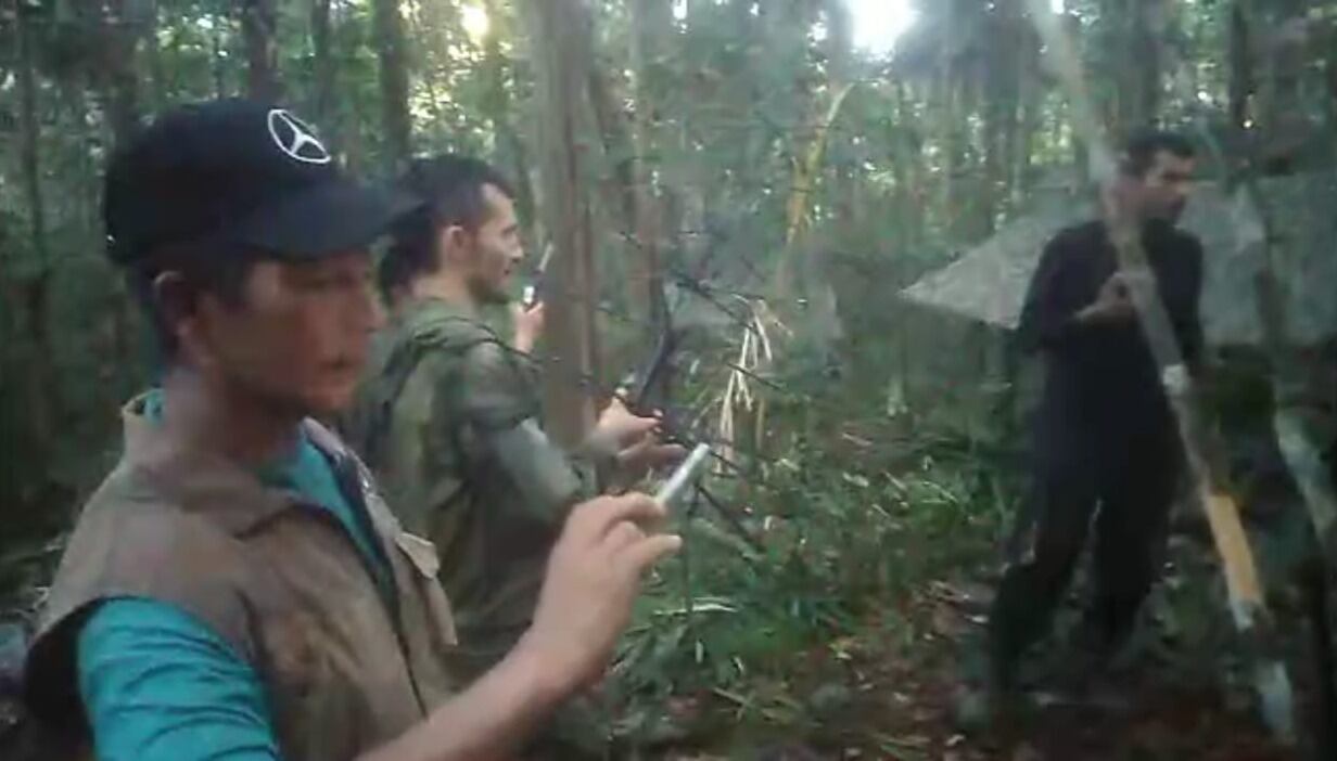 La comunidad indígena  y el Ejército trabajaron de la mano para dar con el paradero de los menores.