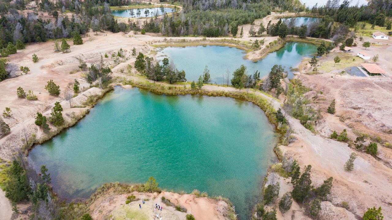 Los pozos azules son uno de los atractivos naturales en Villa de Leyva, Boyacá.
